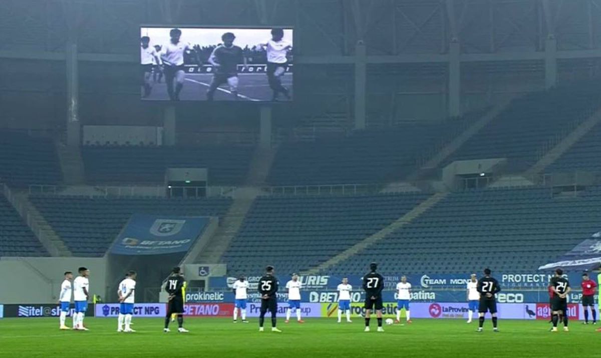 Omagiu pentru Ilie Balaci la Craiova - Clinceni » Bannere afișate în tribune: „Timpul s-a oprit în loc”