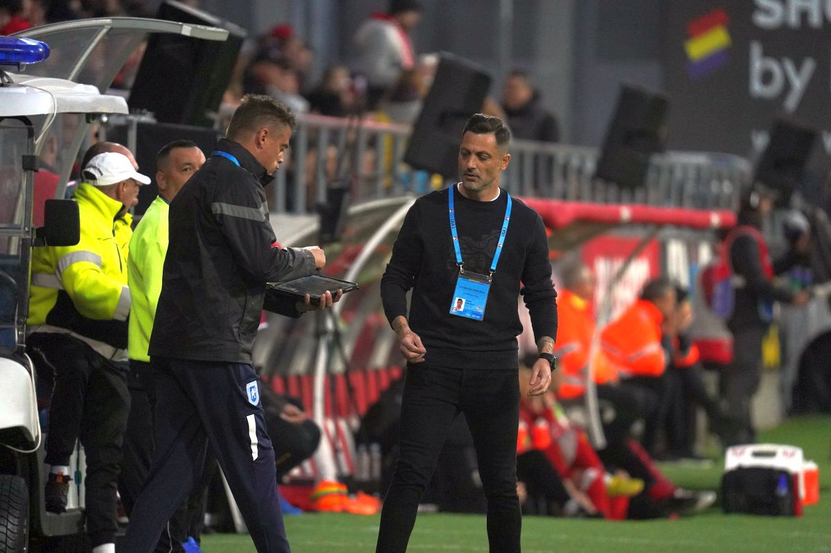 UTA - Universitatea Craiova 1-2. Baiaram la Arad: oltenii au revenit de la 0-1, ajutați și de omul în plus. Lui Poenaru i s-a cerut demisia