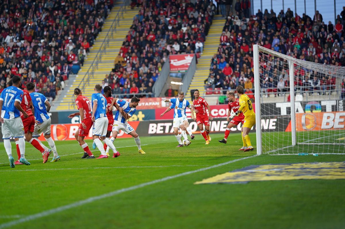 UTA - Universitatea Craiova - „Bătrâna Doamnă” versus leii din Bănie - cele mai tari cadre de la meci