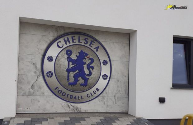 Uși secționale de garaj, personalizate - iată cum poți avea ușa proiectată cum îți place