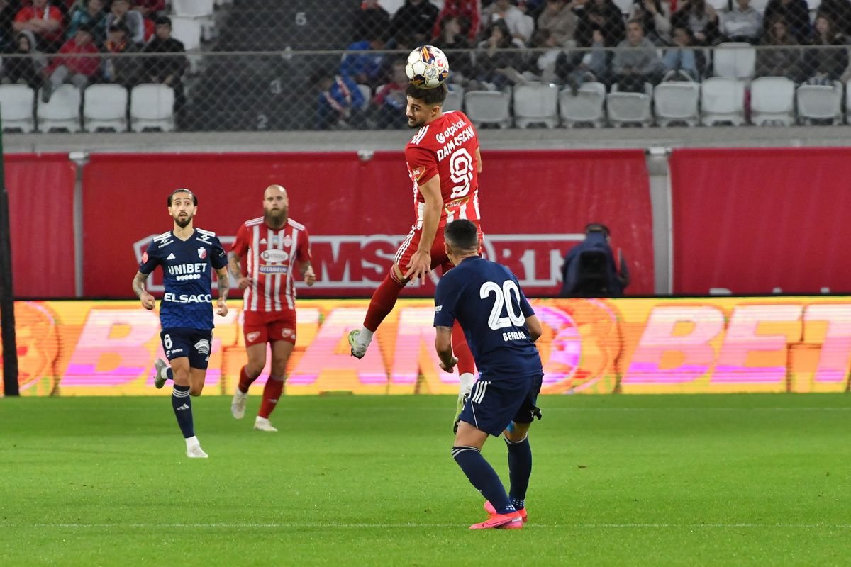 Antrenorul din Superligă și-a anunțat plecarea de la echipă: „Nu se poate continua în situația asta! Rezultatele contează, restul e vrăjeală”