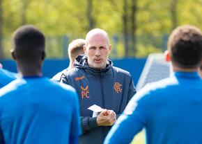 Surpriza pe care i-o pregătește Rangers lui FCSB » Antrenorul l-a chemat de la echipa a doua