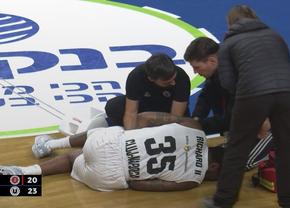 Accidentare gravă pentru căpitanul lui U-BT Cluj-Napoca în duelul cu Hapoel Ierusalim
