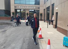 FCSB a ajuns, în sfârșit, la Glasgow! Imagini de la sosirea campioanei României » Mesajul scurt al lui Tavi Popescu