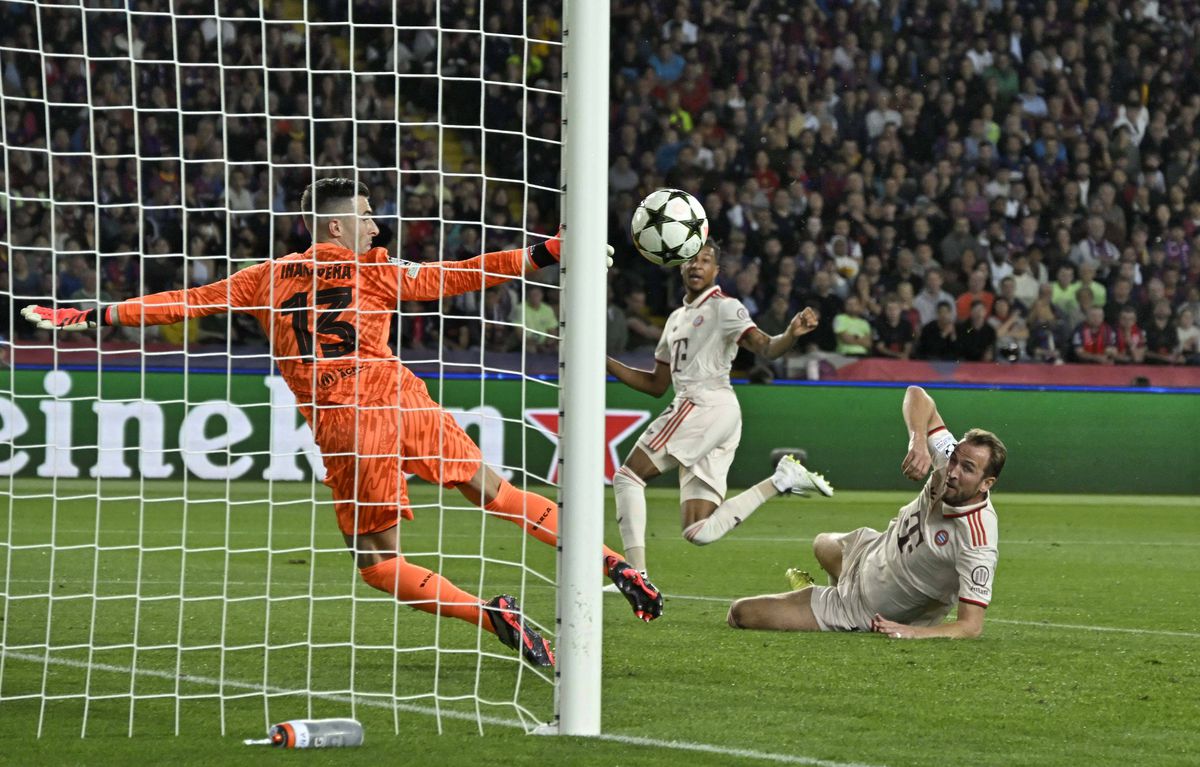 S-au vorbit? Ce au pus pe copertă ambele ziare din Catalonia, după istoricul Barcelona - Bayern 4-1