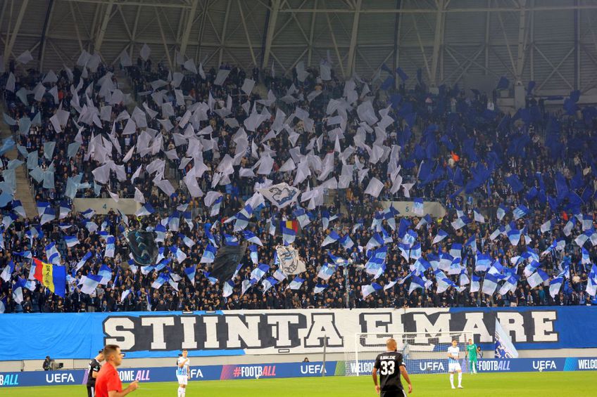 Momente speciale în Bănie: ce scenografie au pregătit oltenii pentru partida cu Noah, după ce s-au dat în stambă la adresa UEFA // foto: Ionuț Iordache (GSP)