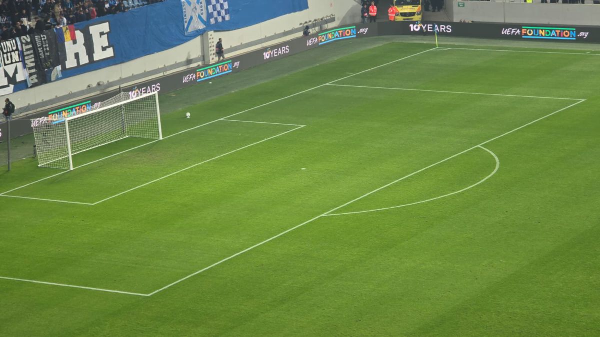 O parte din nocturna de pe „Ion Oblemenco” a cedat la Universitatea Craiova - Noah