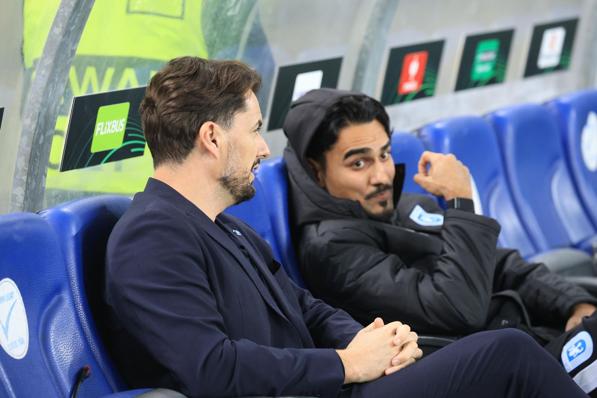 Imagini înainte de Craiova - Noah // foto: Ionuț Iordache (GSP)