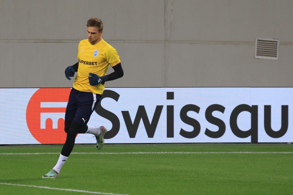 Imagini înainte de Craiova - Noah // foto: Ionuț Iordache (GSP)