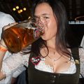 Tenismena germană de origine ucraineană Eva Lys (23 de ani, 50 WTA) a profitat recent de o scurtă pauză între turnee pentru a se bucura de celebrul Oktoberfest din München.