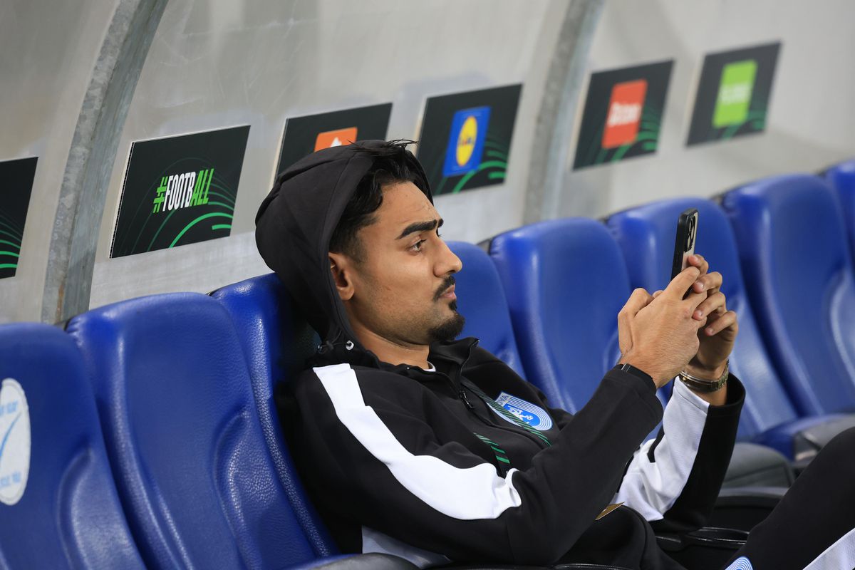 Imagini înainte de Craiova - Noah // foto: Ionuț Iordache (GSP)