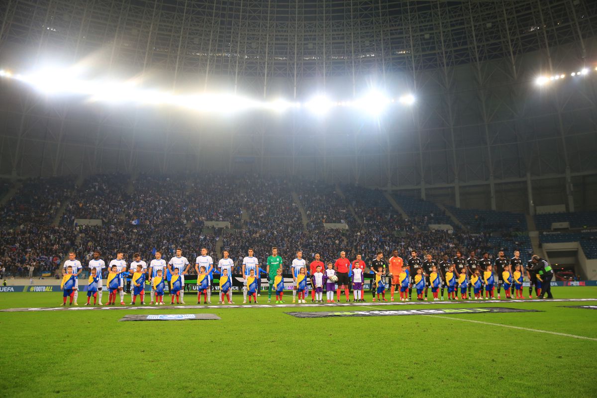 Momente speciale în Bănie: ce scenografie au pregătit oltenii pentru partida cu Noah, după ce s-au dat în stambă la adresa UEFA