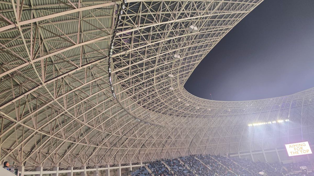 O parte din nocturna de pe „Ion Oblemenco” a cedat la Universitatea Craiova - Noah