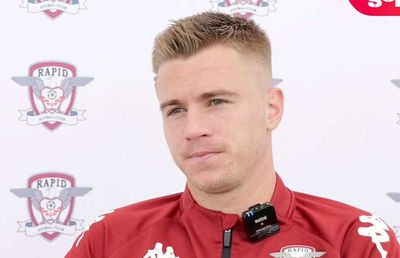 „El e idolul meu!” » Rapidistul Petrila a acceptat provocarea GSP și a răspuns la 10 întrebări inedite: de la ritualul de dinaintea meciurilor până la meseria avută dacă nu era fotbalist