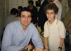 Un campion mondial de renume, investigat în urma morții subite a marelui maestru Daniel Naroditsky! » Magnus Carlsen îl acuză și el: „Probabil că trebuia să fac asta public”