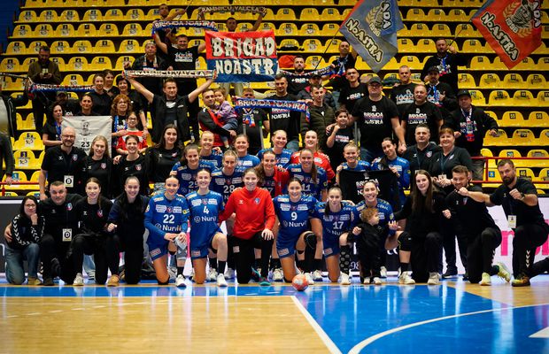 Rezultat zdrobitor în „Liga Florilor”: repriză câștigată la 19 goluri » Cum comentează Florentin Pera