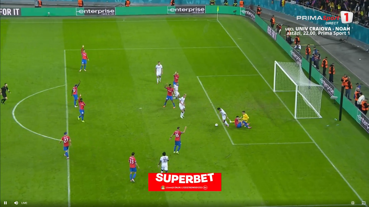 Umilință supremă pentru apărarea celor de la FCSB » Jucătorul de la Bologna l-a imitat pe Zidane în careu, apoi a izbucnit în râs