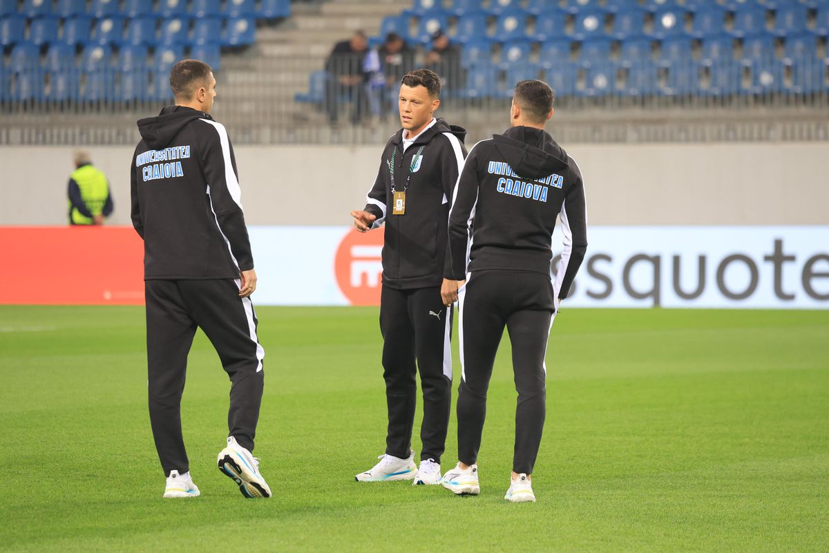 Imagini înainte de Craiova - Noah // foto: Ionuț Iordache (GSP)