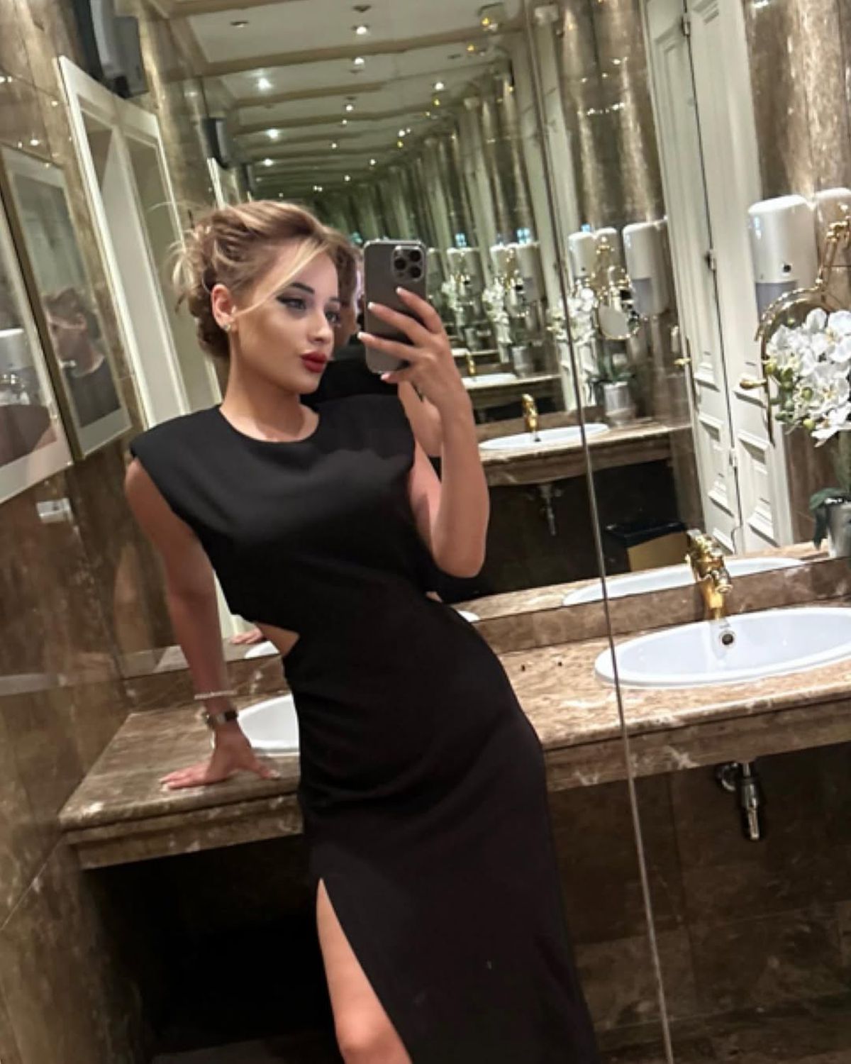 Anna a venit la Craiova - Noah și a fost în centrul atenției pe „Oblemenco” » Cum a fost surprinsă