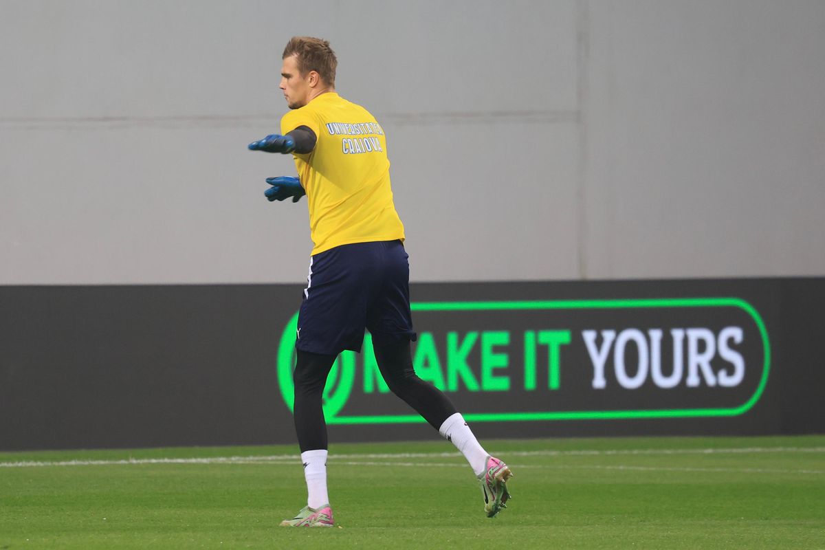 Imagini înainte de Craiova - Noah // foto: Ionuț Iordache (GSP)