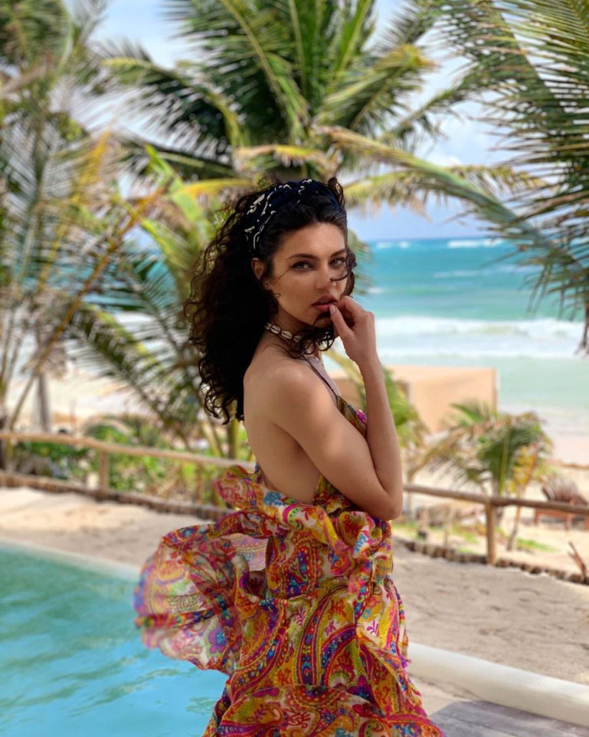 VIDEO+FOTO Cristi Borcea, invitat de marcă la botezul fiului lui Alex Pițurcă și al Cristinei Ich! Modelul a atras toate privirile