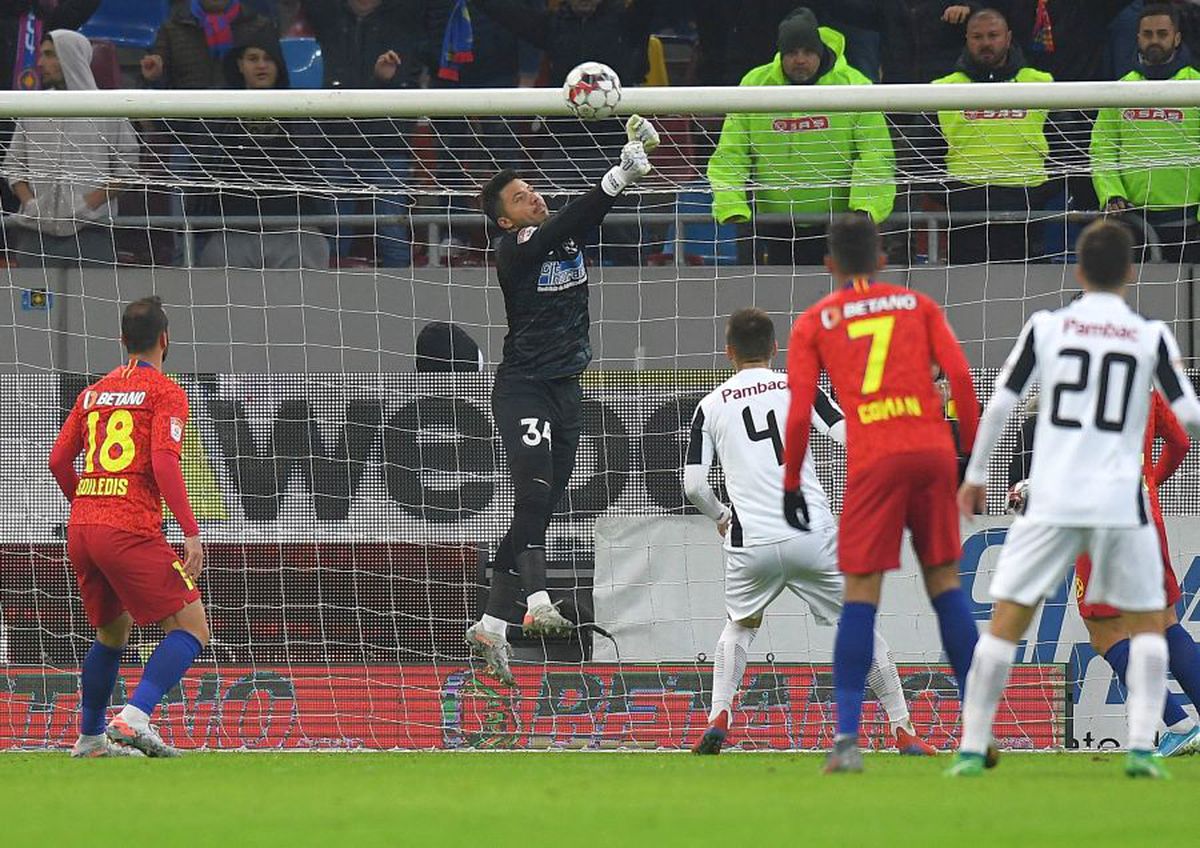 FCSB - ASTRA 1-3 // VIDEO+FOTO Astra SUPREMĂ! Denis Alibec și Gabi Enache o îngenunchează pe FCSB, în derby-ul etapei din Liga 1