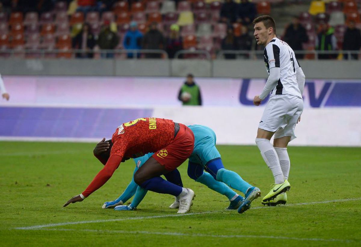 FCSB - ASTRA 1-3 // FOTO Mesajul lui Harlem Gnohere după accidentarea suferită cu Astra » Ce a postat atacantul la miezul nopții