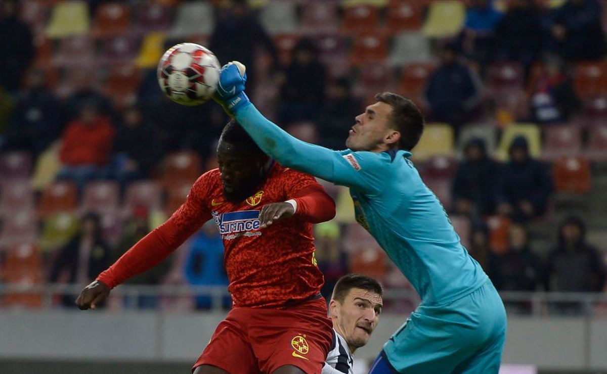FCSB - ASTRA // Momente de panică pe Arena Națională: Harlem Gnohere, KO după un duel cu David Lazar!