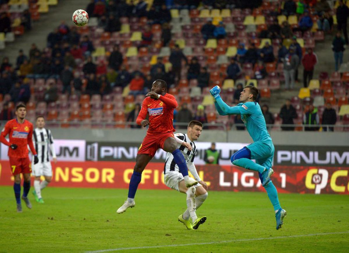 FCSB - ASTRA // Momente de panică pe Arena Națională: Harlem Gnohere, KO după un duel cu David Lazar!