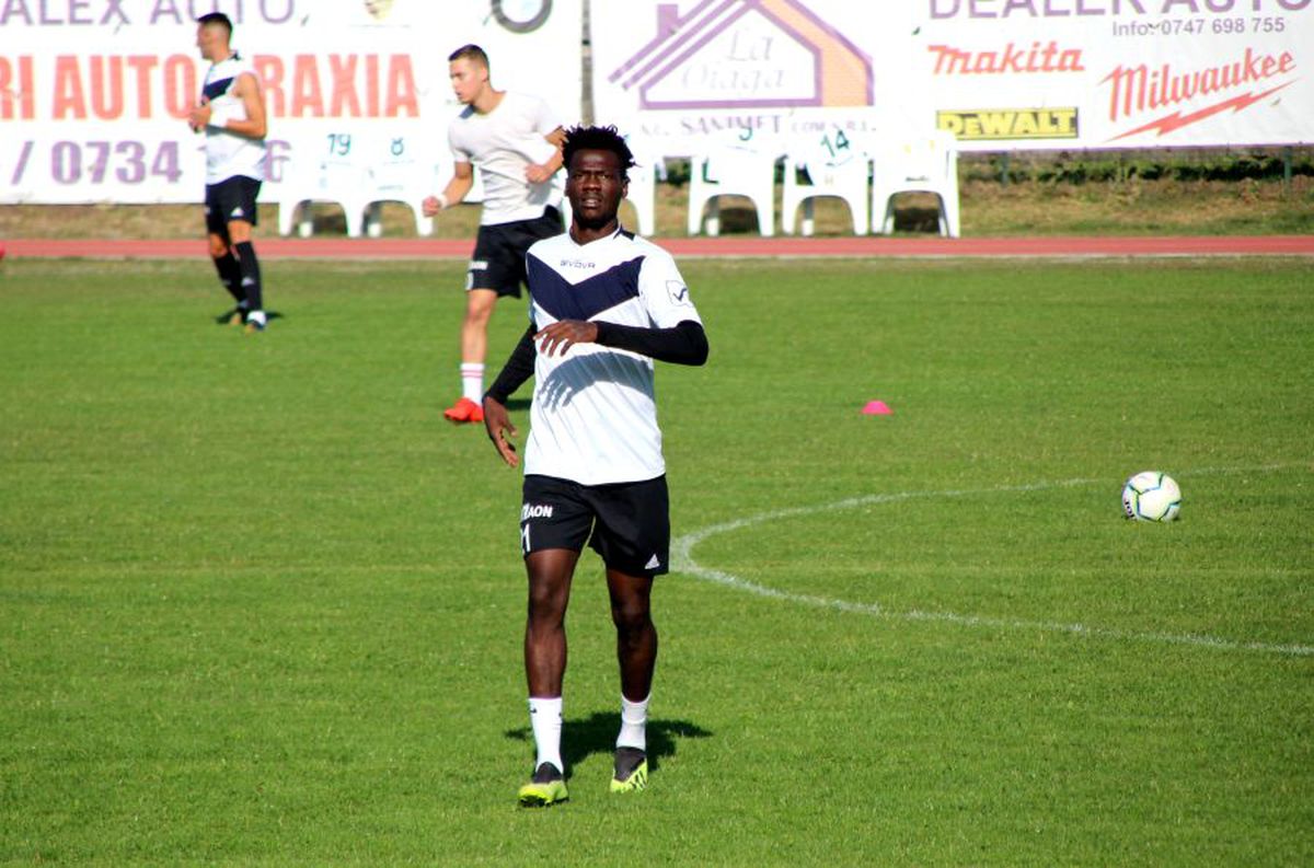 FOTO Jucători africani la Șomuz Fălticeni