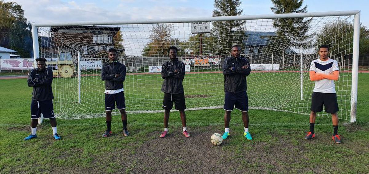 GSP a descoperit cel mai consistent contingent de străini din fotbalul mic » Numitorul comun - rasismul: „Am fost jignit de indivizi care imitau sunete primitive. M-am simțit victimă!”