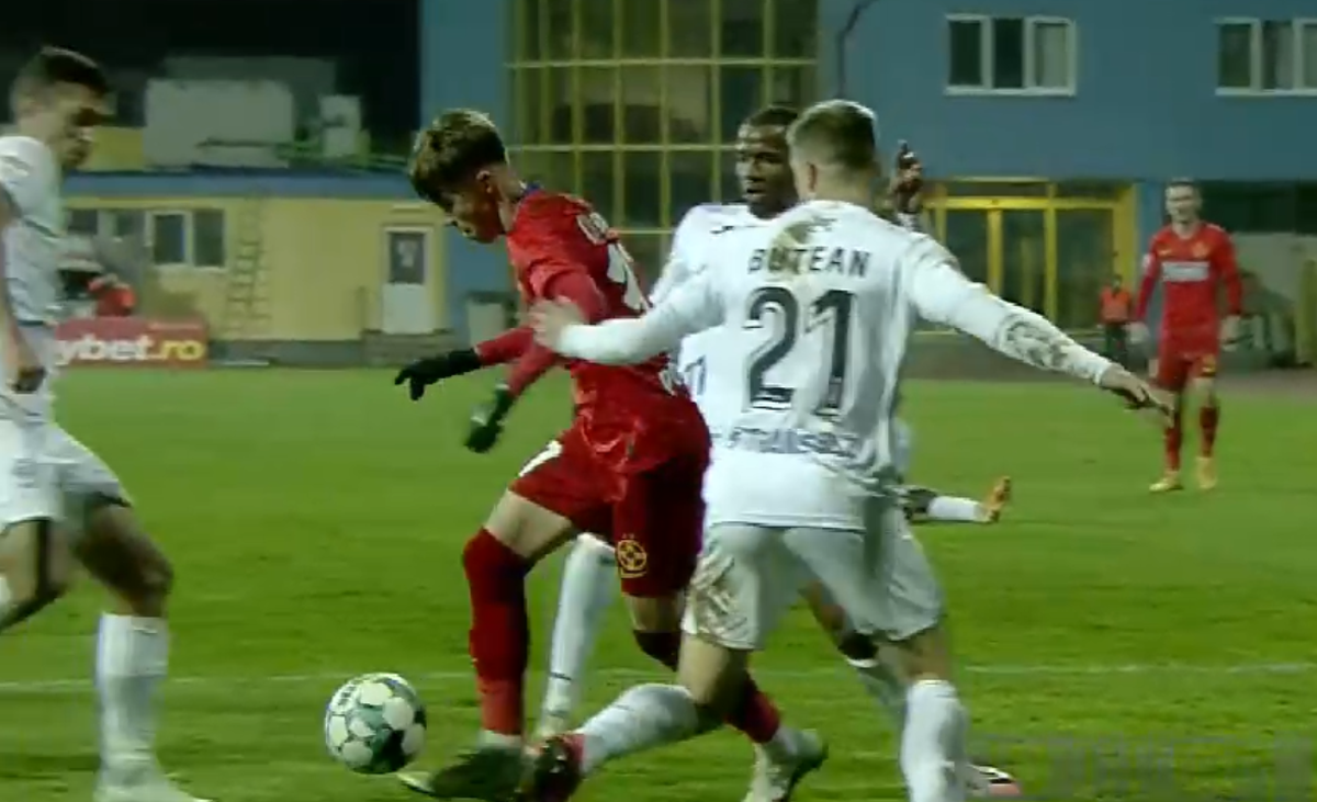 Gaz Metan - FCSB 2-3. Cornel Dinu, impresionat de un stelist: „Seamănă cu Dumitrache! Foarte talentat”