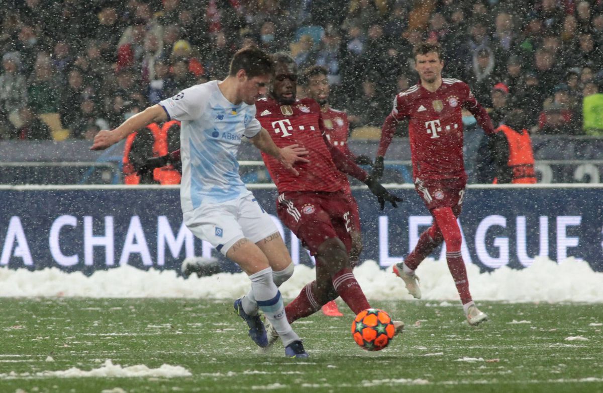 Mircea Lucescu, deranjat de arbitraj după Dinamo Kiev - Bayern: „S-a văzut asta din nou”