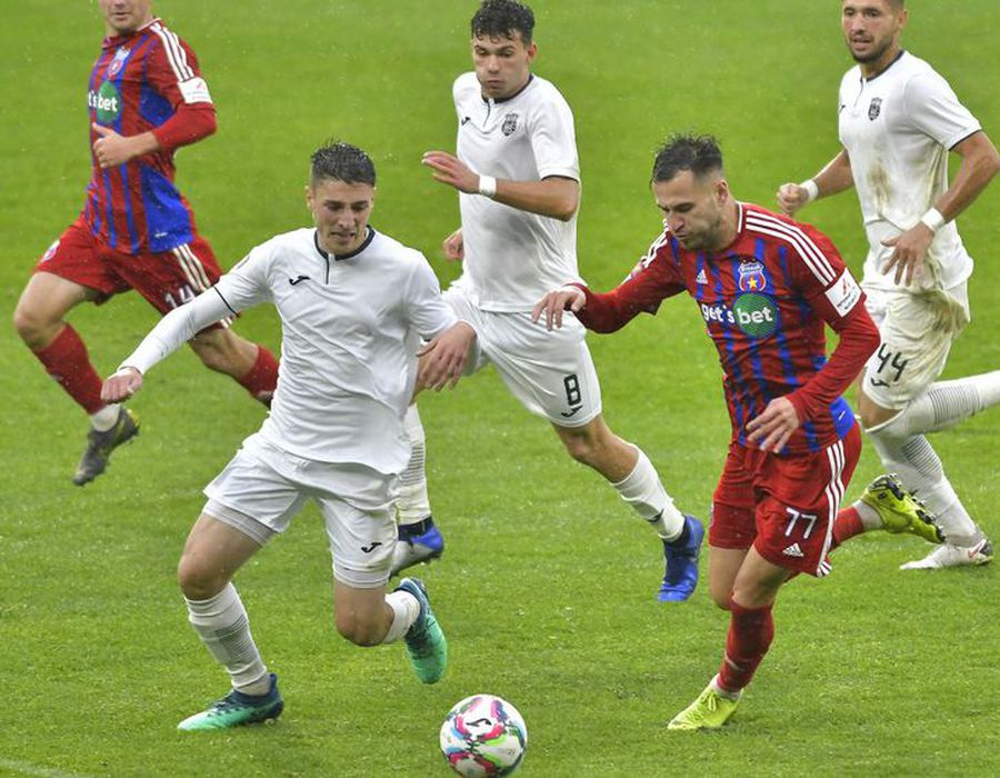 Greșeală uriașă de arbitraj! Dinamo se îndepărtează de play-off