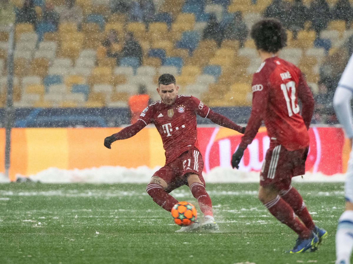 Mircea Lucescu, deranjat de arbitraj după Dinamo Kiev - Bayern: „S-a văzut asta din nou”
