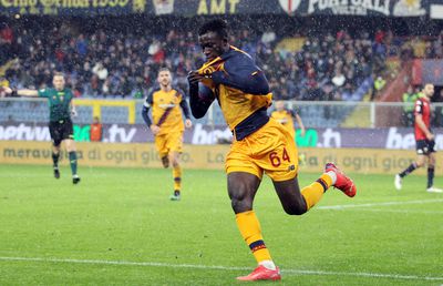 Reacția altfel a fotbalistului recompensat de Mourinho cu pantofi de 800 de euro: „N-a fost rasism, ador bananele”