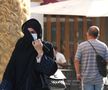 Mondialul a schimbat regulile în Qatar » Fotbalul pune Hijab, Burka și Niqab lângă fustă-mini și buricul gol. Fotografia grăitoare surprinsă în Piața Veche