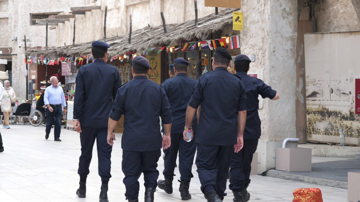 Au sudat canalele, au sigilat ușile! Așa menține Qatarul securitatea pe stadioanele Mondialului » Doar FIFA a produs haos