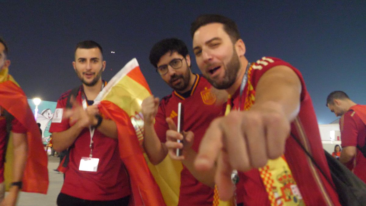 Ce s-a întâmplat la penalty-ul Spaniei » Reporterii GSP prezenți pe stadion au remarcat o fază neașteptată cu Busquets, Ferran Toress și Luis Enrique