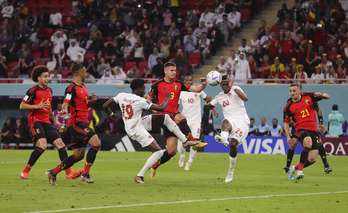 Arbitrul suspendat pentru corupție i-a șocat pe Fabregas și Bernardeschi, cu prestația de la Mondial: „Nu e posibil așa ceva! O nedreptate”