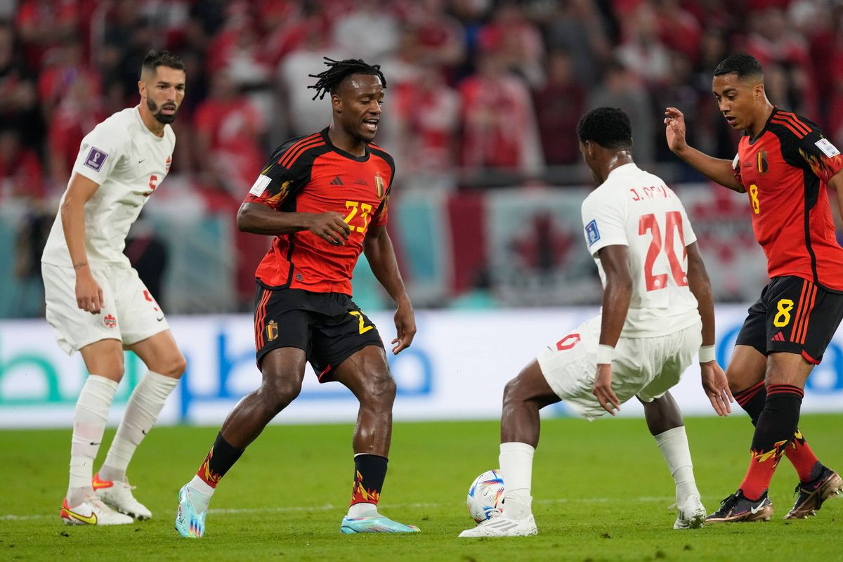 Arbitrul suspendat pentru corupție i-a șocat pe Fabregas și Bernardeschi, cu prestația de la Mondial: „Nu e posibil așa ceva! O nedreptate”