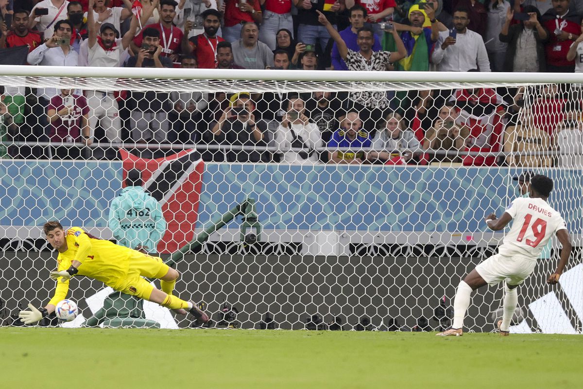 Arbitrul suspendat pentru corupție i-a șocat pe Fabregas și Bernardeschi, cu prestația de la Mondial: „Nu e posibil așa ceva! O nedreptate”