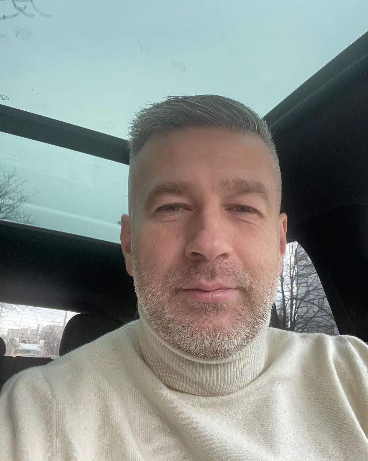 Cine e femeia din spatele lui Edi Iordănescu » Și-au început relația după despărțirea de Delia și s-au căsătorit în secret