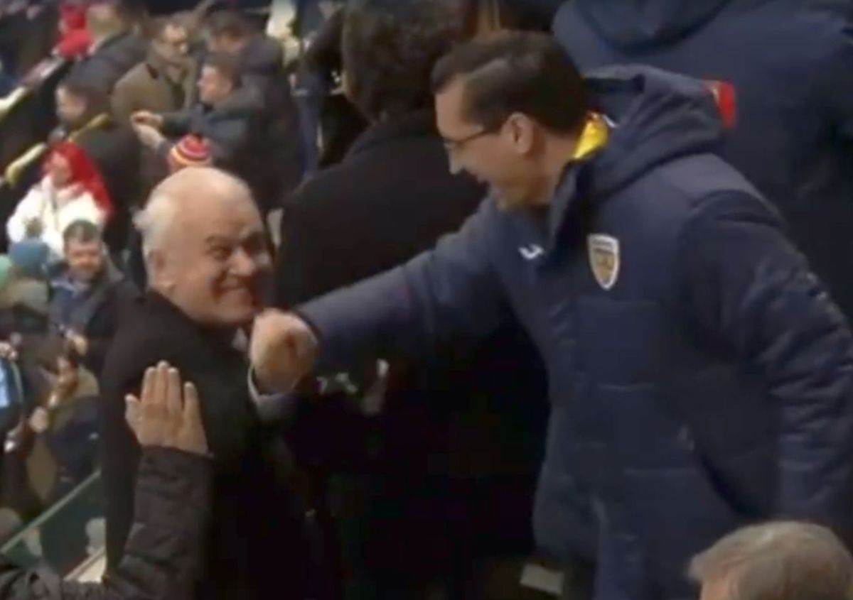 Ce a făcut Anghel Iordănescu în tribune la România - Elveția