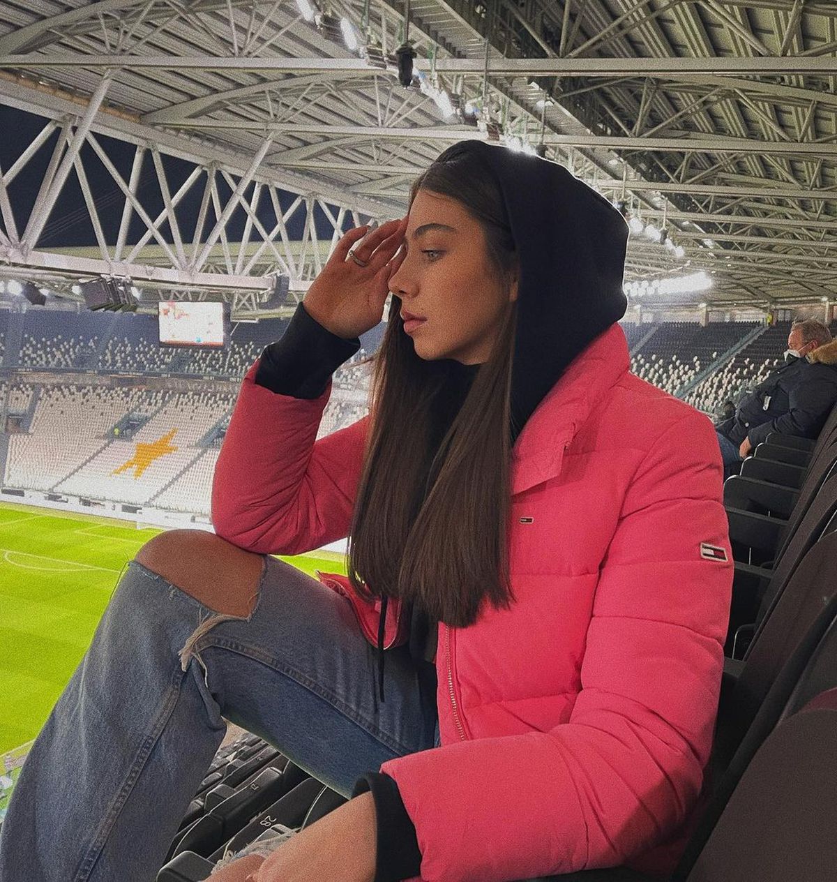 Familia lui Radu Drăgușin, în centrul atenției la lansarea filmului „În inima naționalei”: „Nu ne-am luat bilete de întoarcere din Germania! Vrem  departe”