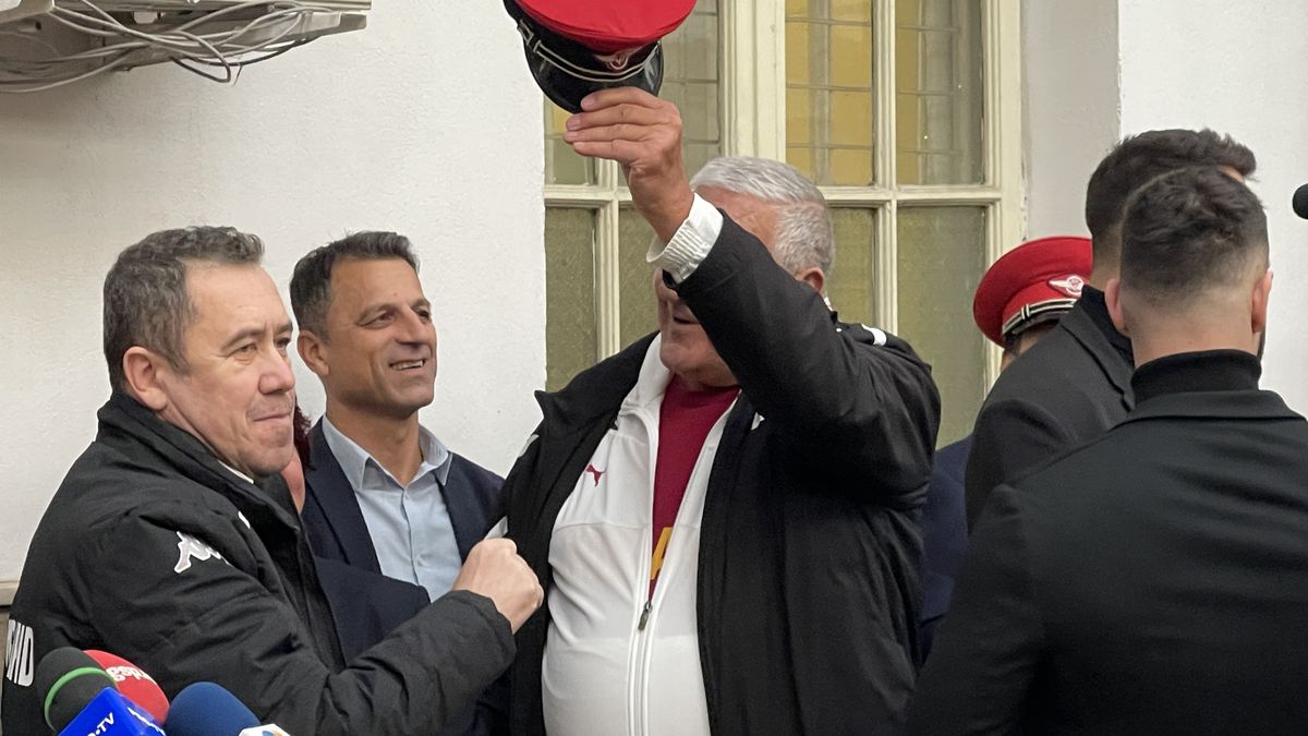 Deschidere magazin Rapid - Gara de Nord