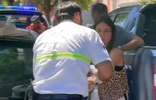 Panică în familia lui Messi » Jaf în plină stradă pentru 20.000 de euro