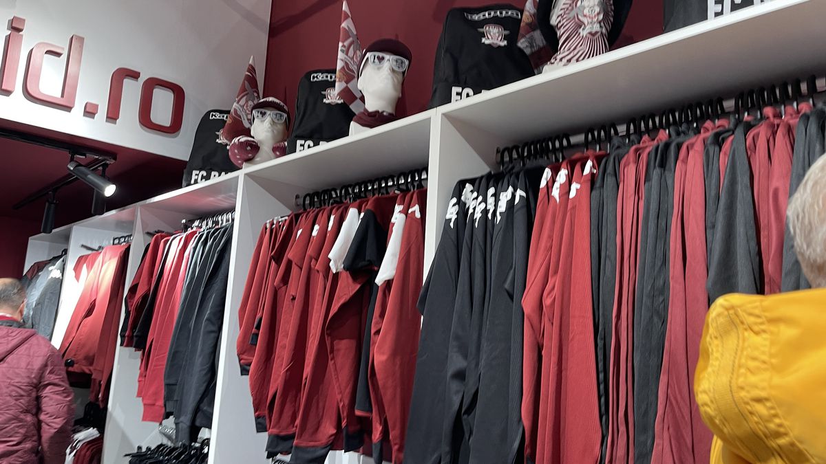 Deschidere magazin Rapid - Gara de Nord