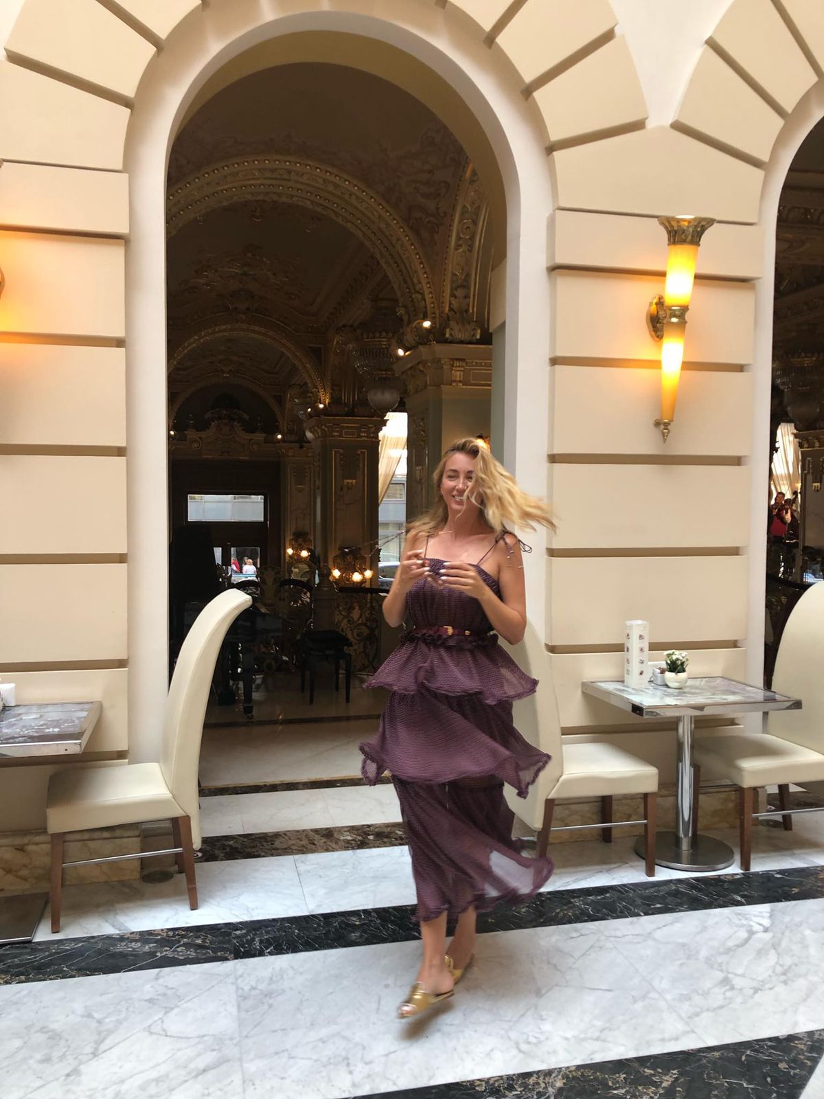 Cum arată la 50 de ani fosta soție a lui Gabi Balint » Mesaj emoționant primit de fostul manechin de ziua ei