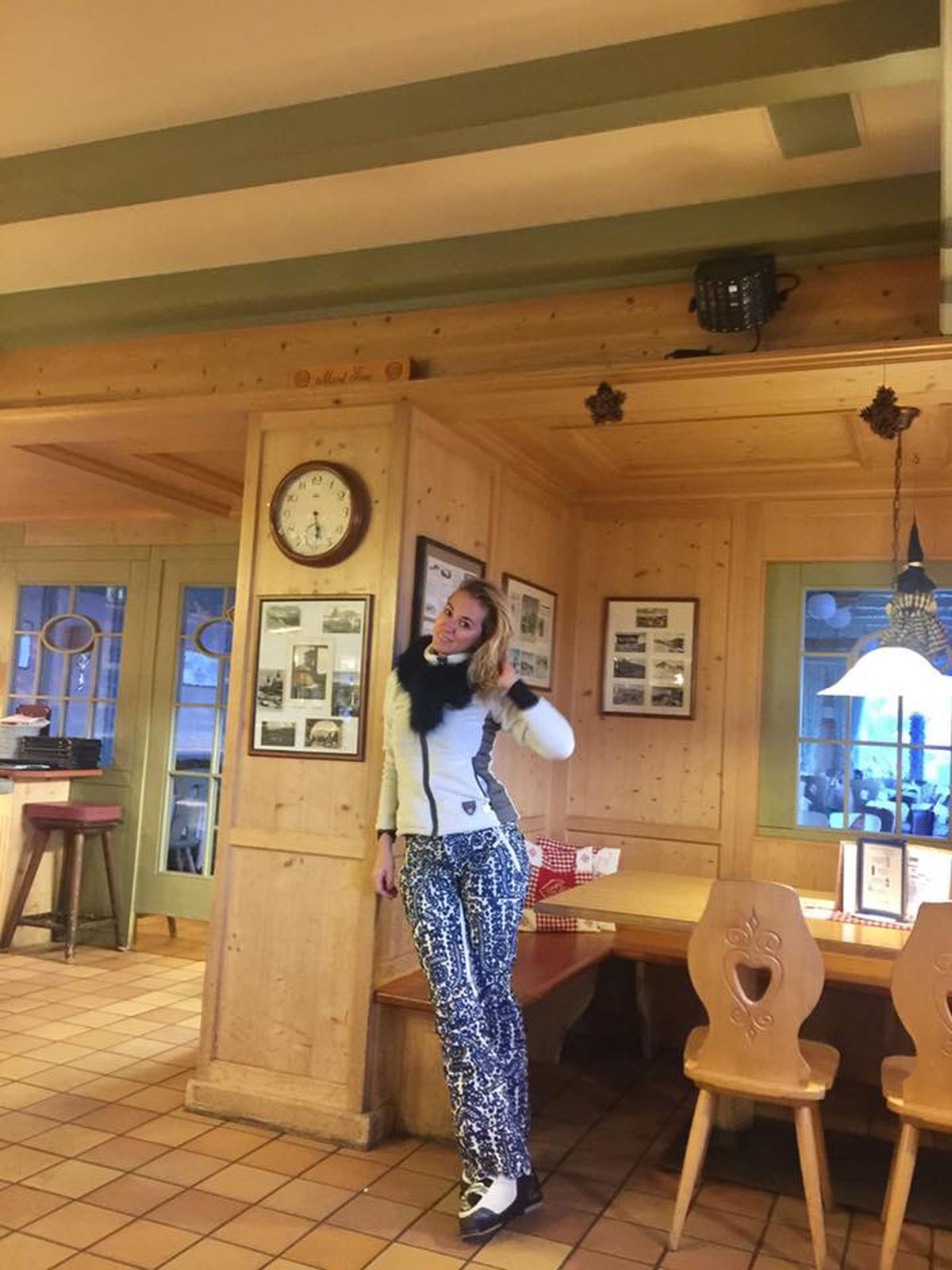 Cum arată la 50 de ani fosta soție a lui Gabi Balint » Mesaj emoționant primit de fostul manechin de ziua ei